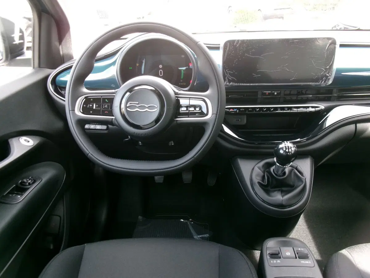 Fiat 500 nuova a Venezia (7)