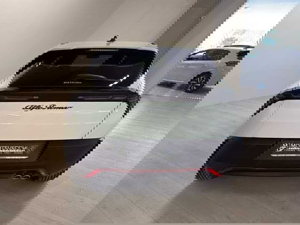 Alfa Romeo Junior nuova a Ravenna (5)