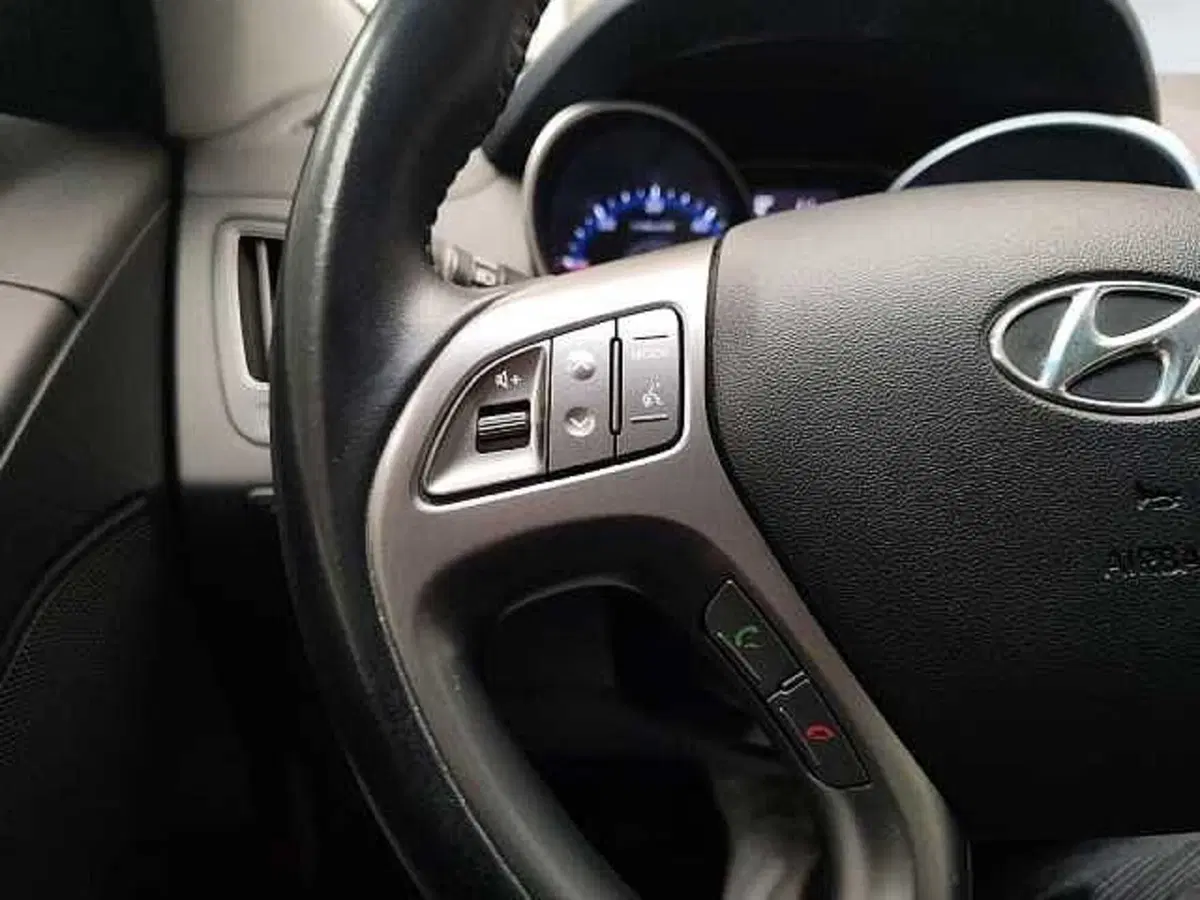Hyundai ix35 usata a Milano (16)