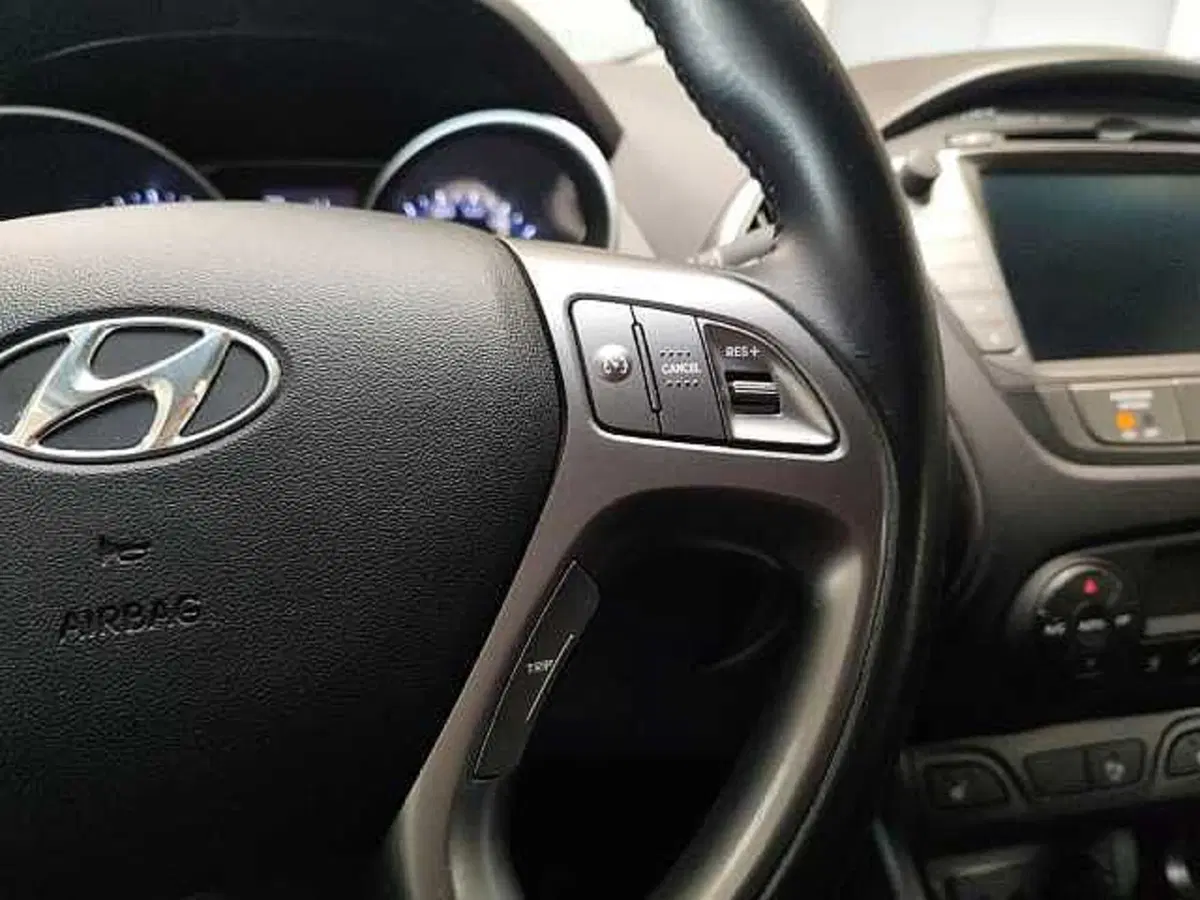 Hyundai ix35 usata a Milano (17)