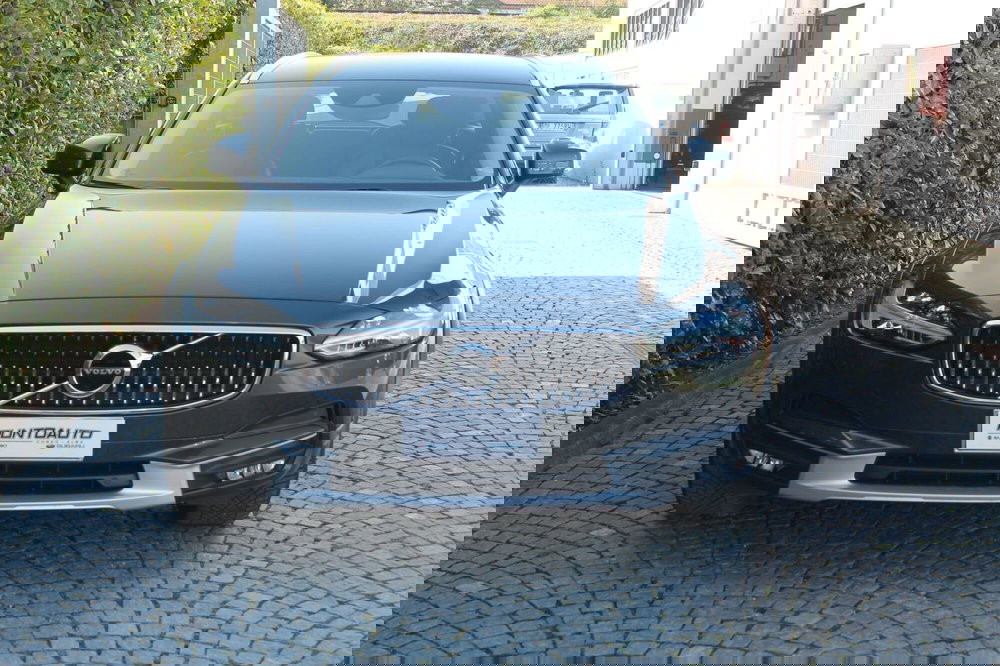 Volvo V90 Cross Country usata a Cuneo (2)