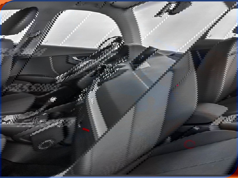 Audi Q2 usata a Milano (13)