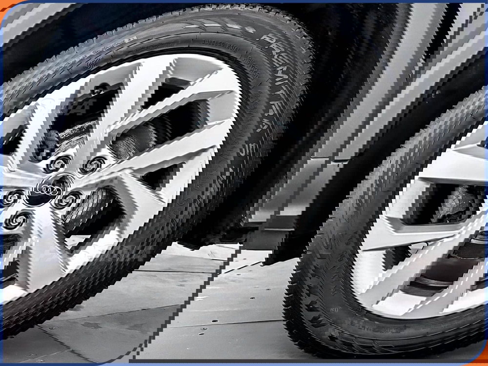 Audi Q2 usata a Milano (7)