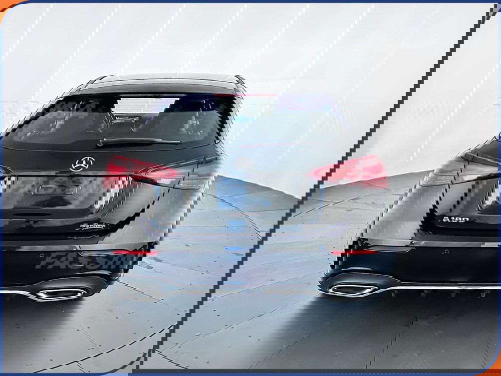 Mercedes-Benz Classe A Sedan usata a Milano (5)