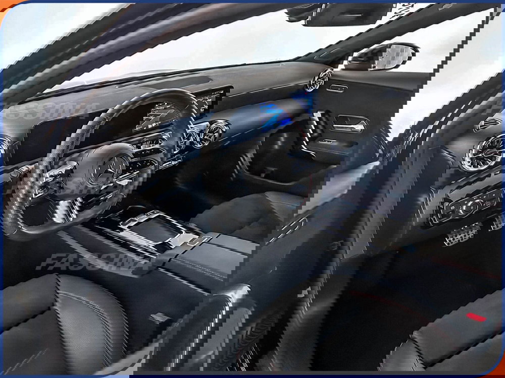 Mercedes-Benz Classe A Sedan usata a Milano (9)