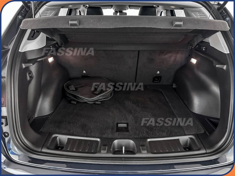Jeep Compass usata a Milano (11)