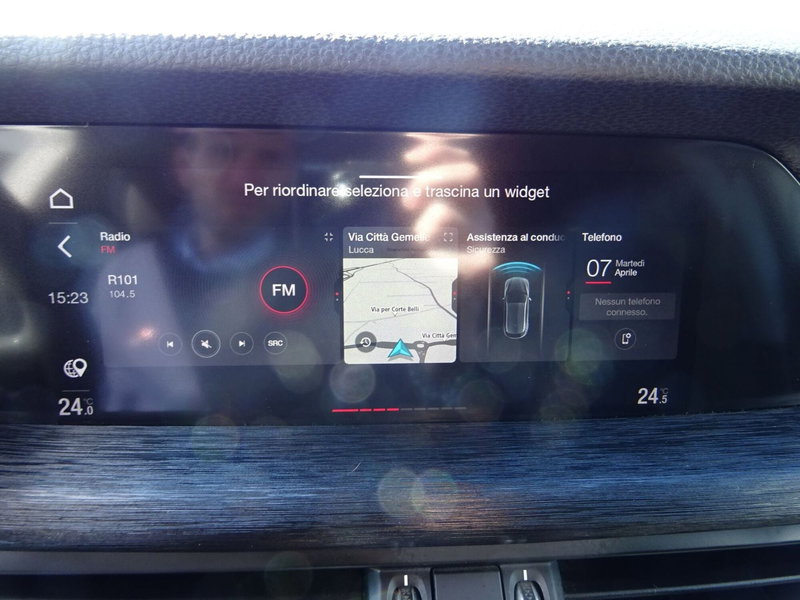 Alfa Romeo Stelvio usata a Lucca (15)