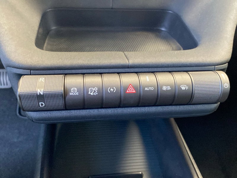 Byd Dolphin nuova a Lodi (13)