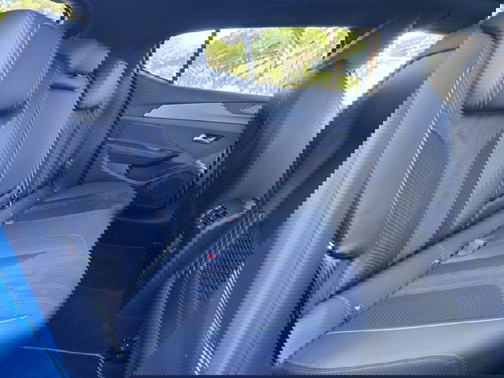 Peugeot 408 usata a Massa-Carrara (16)