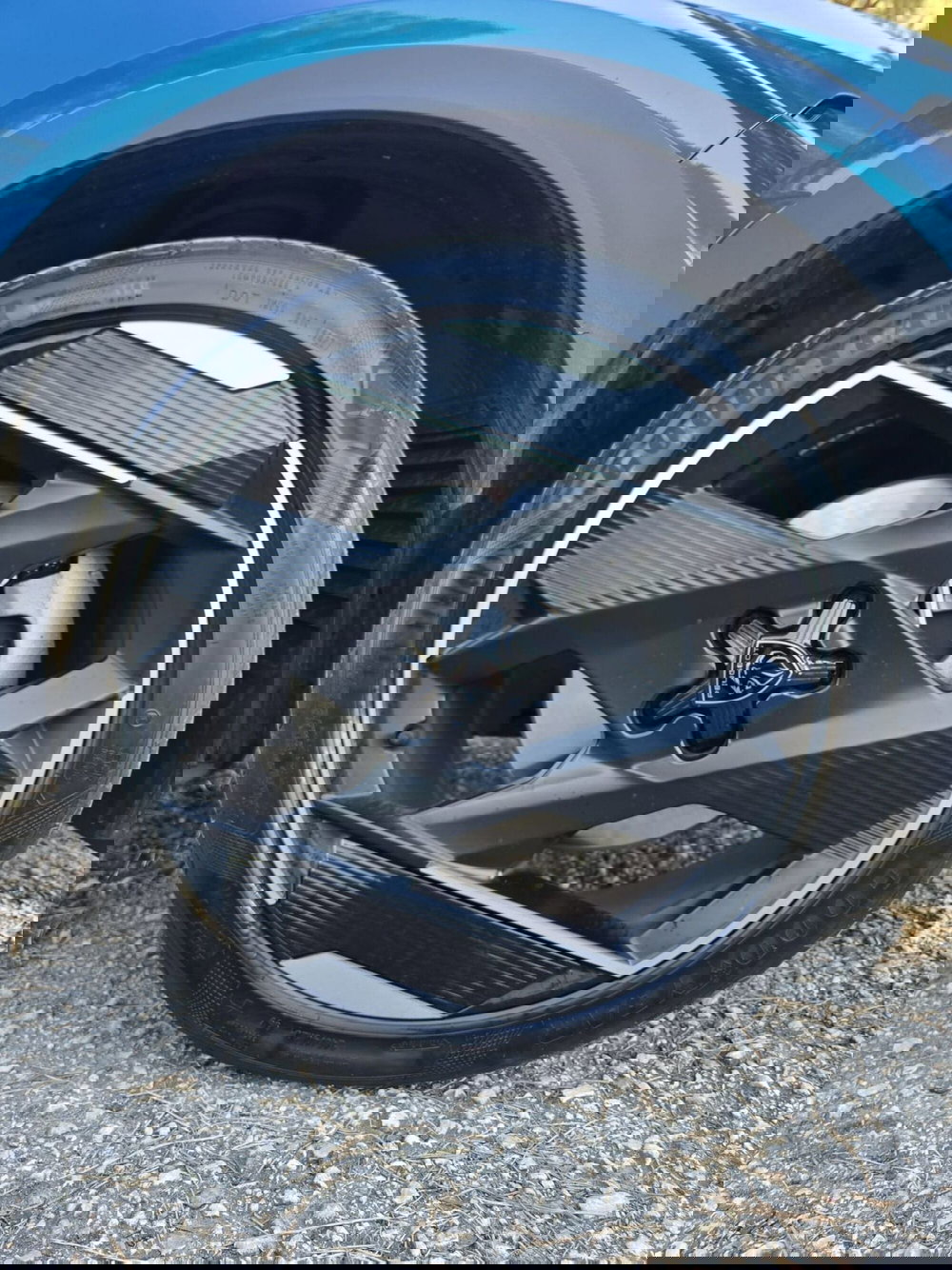 Peugeot 408 usata a Massa-Carrara (18)