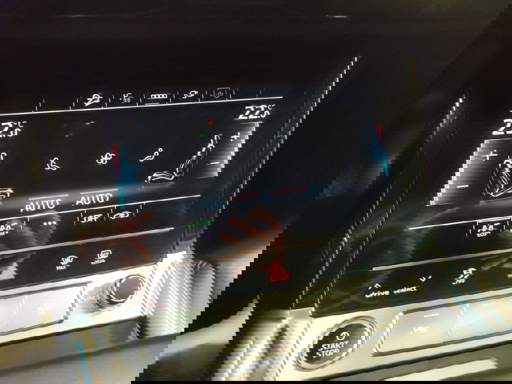 Audi e-tron Sportback usata a Modena (11)