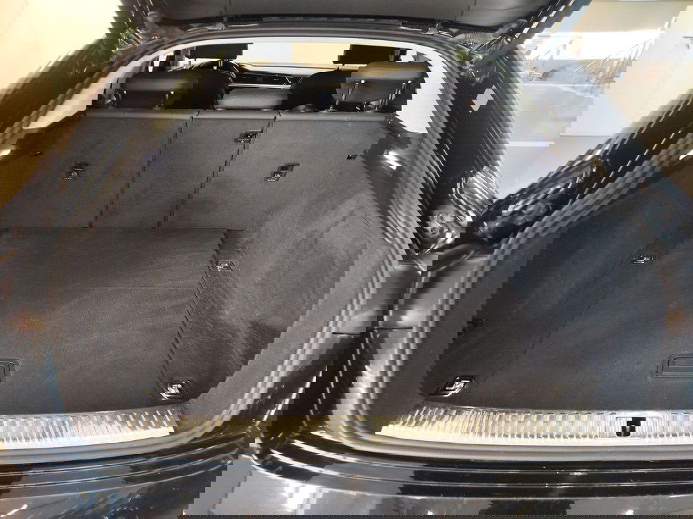 Audi e-tron Sportback usata a Modena (15)