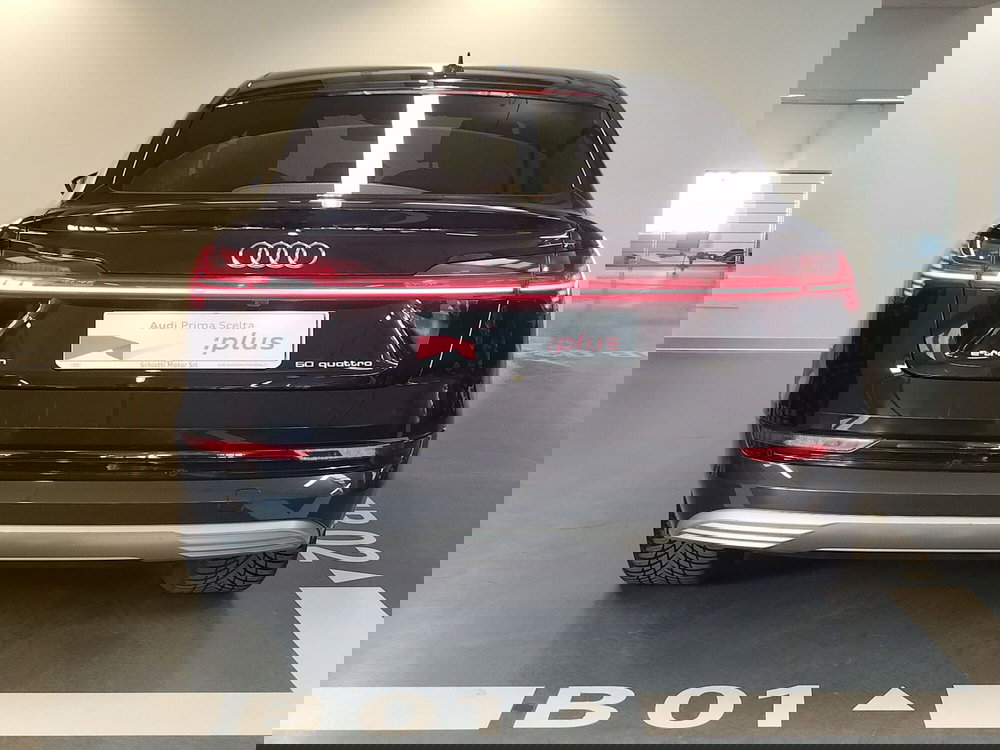 Audi e-tron Sportback usata a Modena (5)