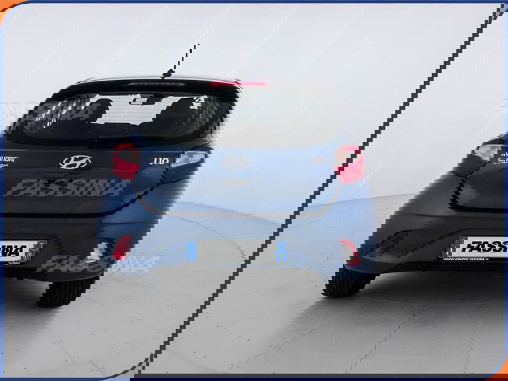 Hyundai i10 nuova a Milano (5)