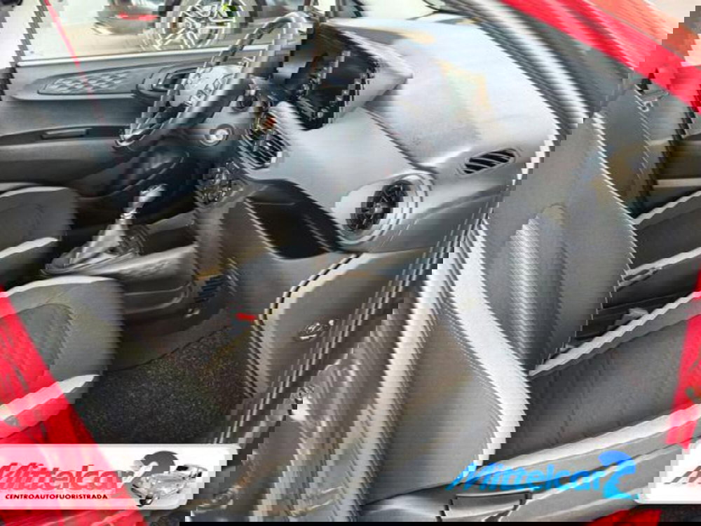 Hyundai i10 usata a Udine (9)