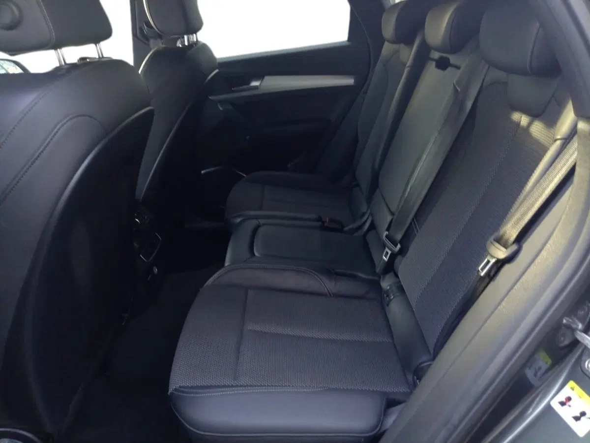 Audi Q5 Sportback usata a Bari (17)