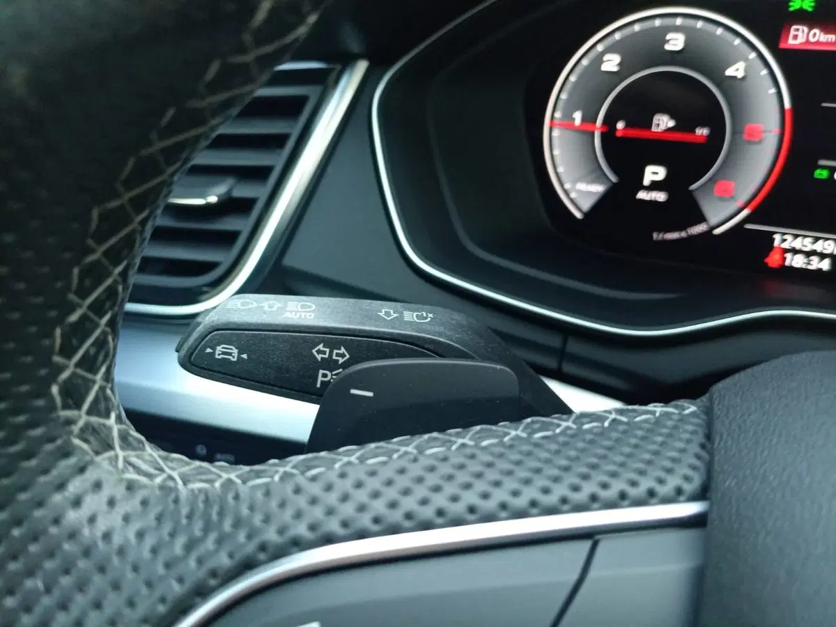 Audi Q5 Sportback usata a Bari (18)