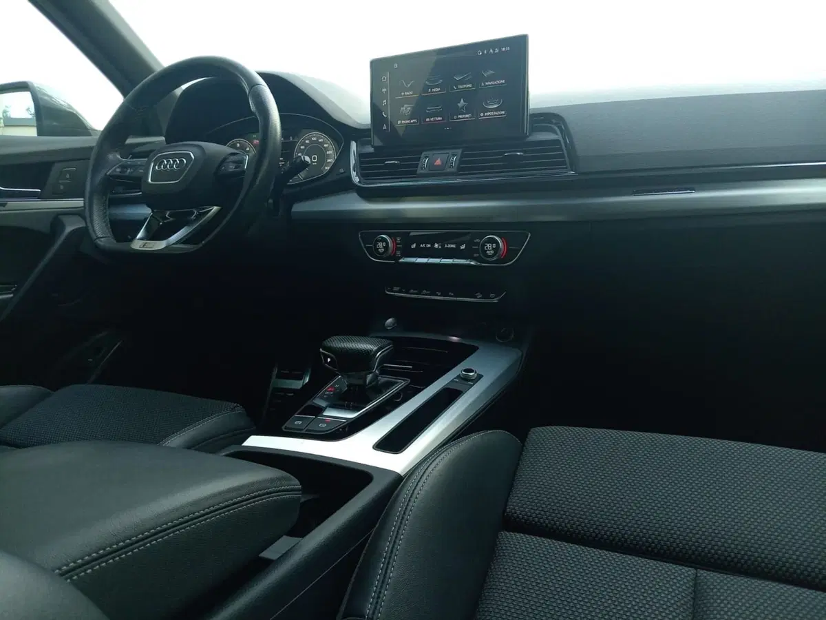 Audi Q5 Sportback usata a Bari (4)