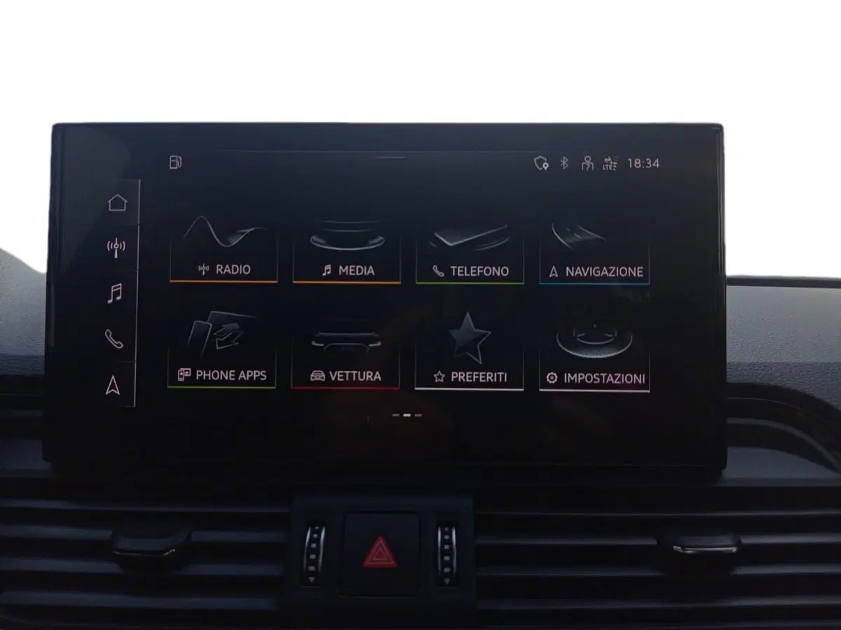 Audi Q5 Sportback usata a Bari (7)