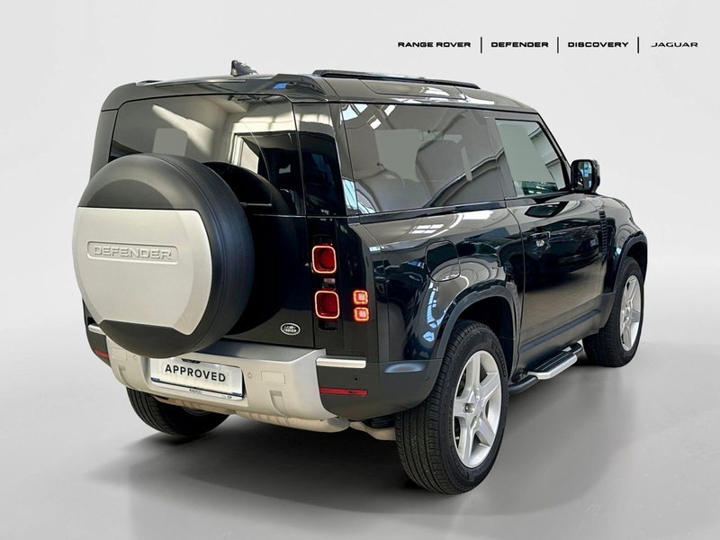Land Rover Defender usata a Bari (2)