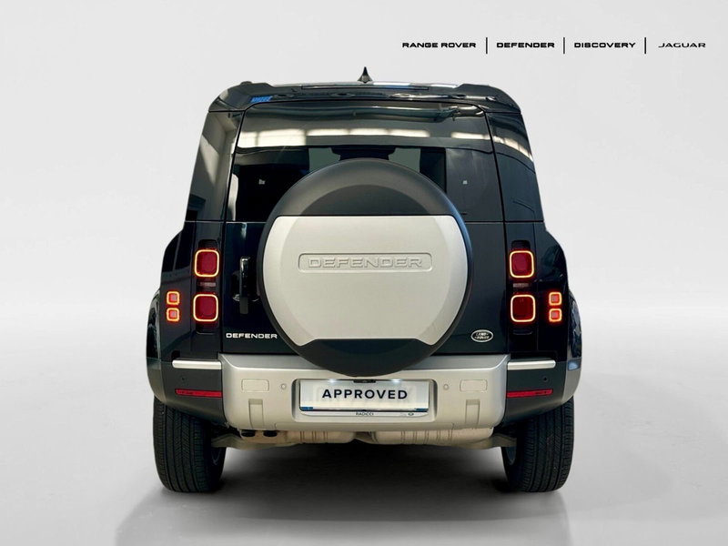 Land Rover Defender usata a Bari (7)