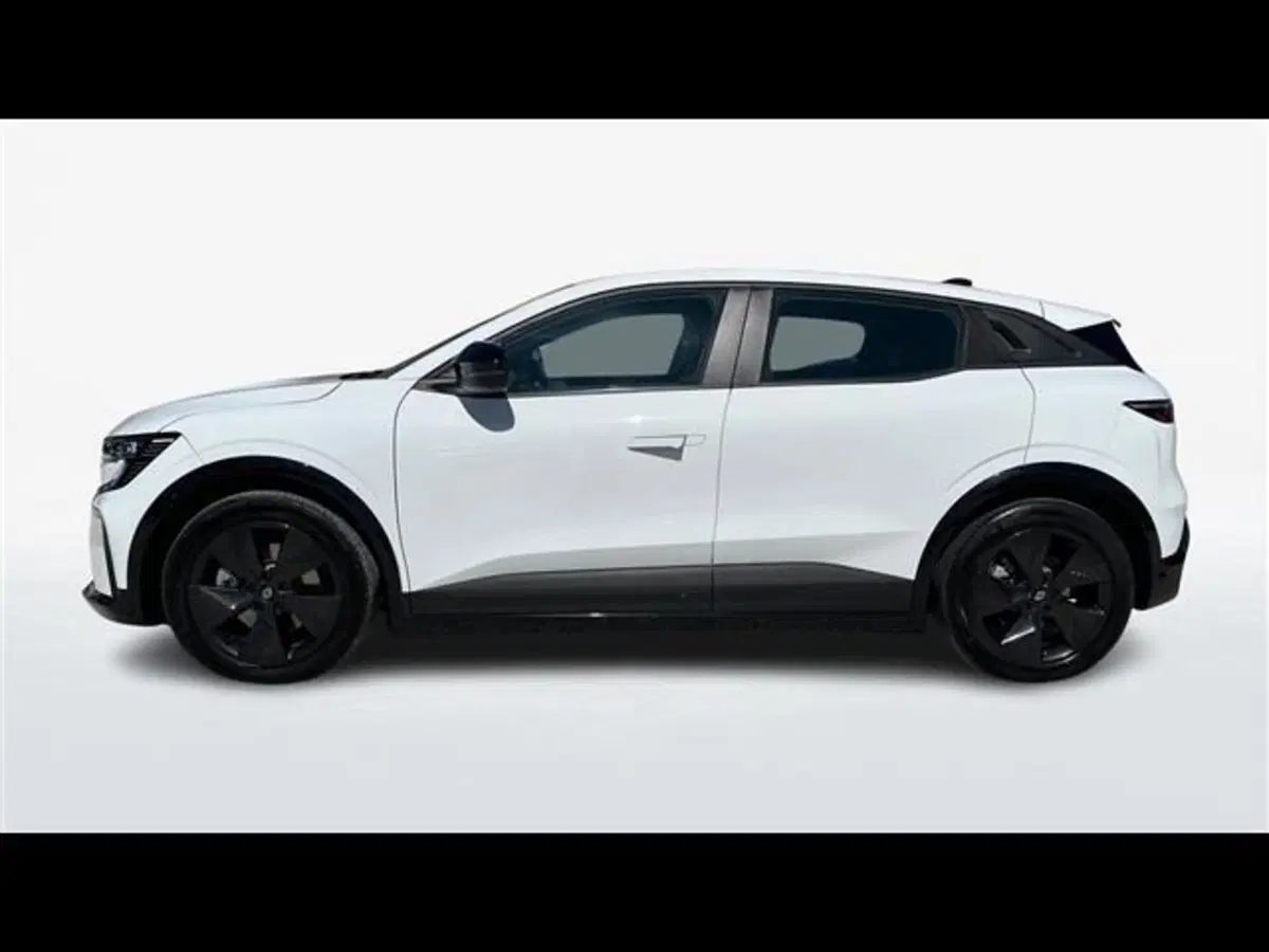 Renault Megane E-Tech Electric usata a Firenze (2)