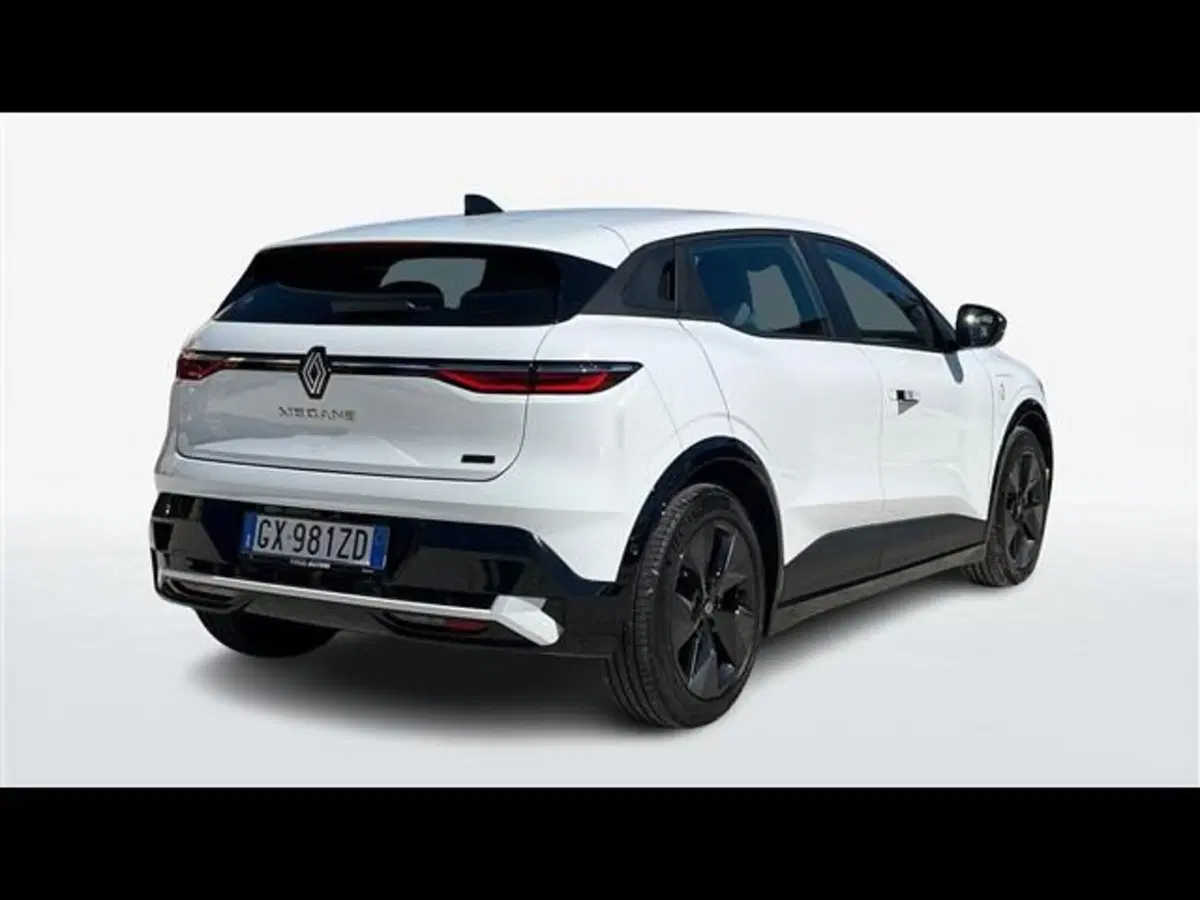 Renault Megane E-Tech Electric usata a Firenze (3)