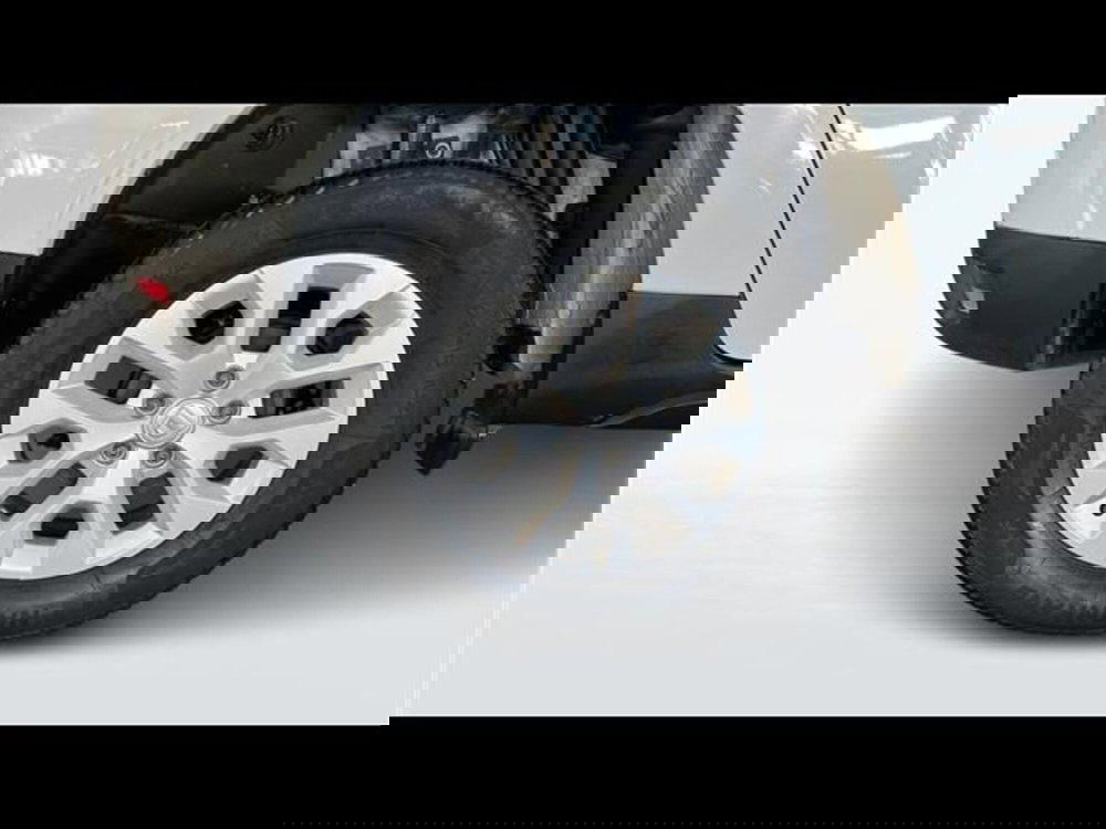 Dacia Duster usata a Firenze (15)