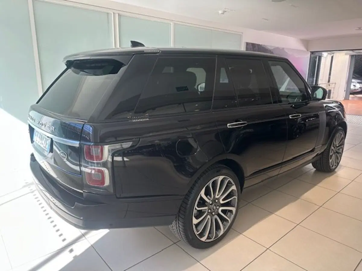 Land Rover Range Rover usata a Genova (4)