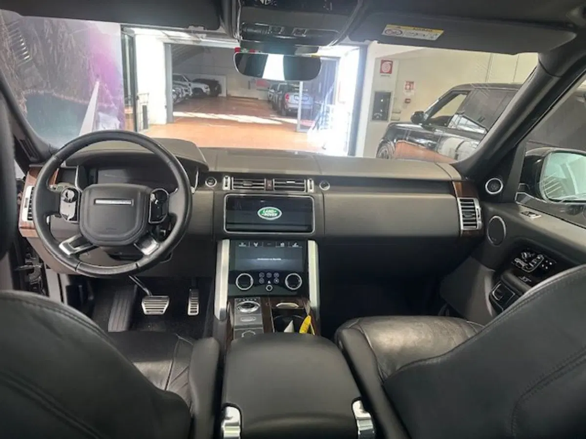 Land Rover Range Rover usata a Genova (6)