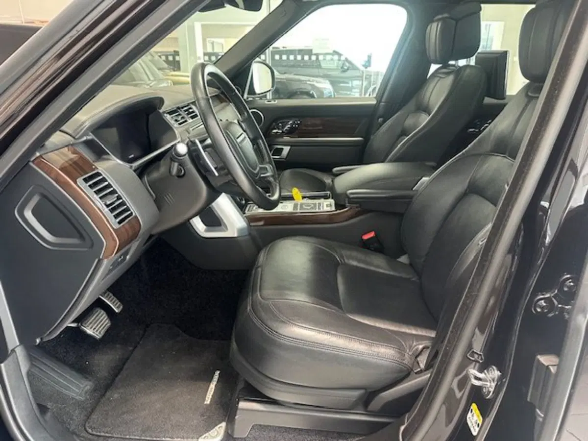 Land Rover Range Rover usata a Genova (8)