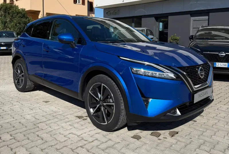 Nissan Qashqai usata a Macerata (2)