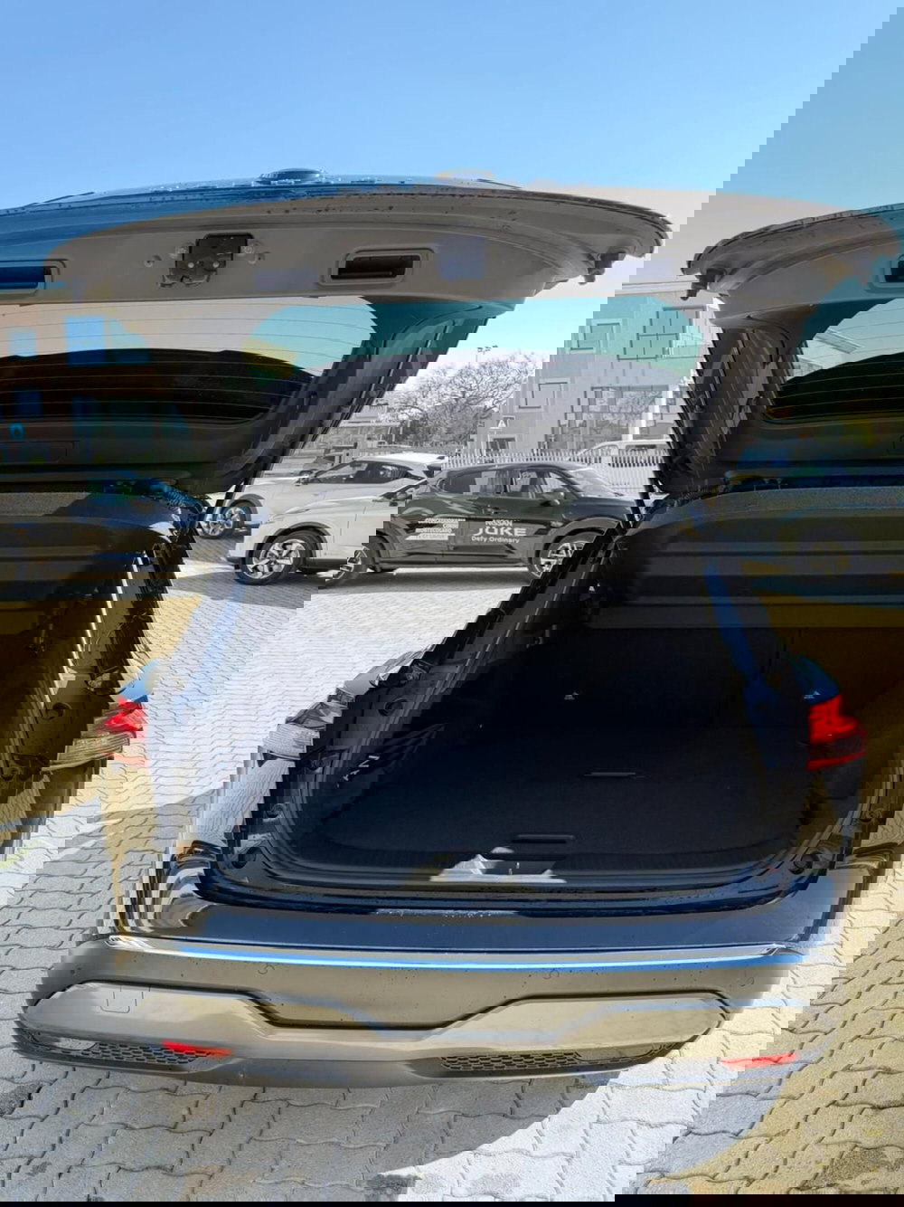 Nissan Qashqai usata a Macerata (7)