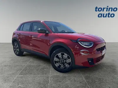 Fiat 600 1.2 hybrid Icon 145cv auto nuova a Torino