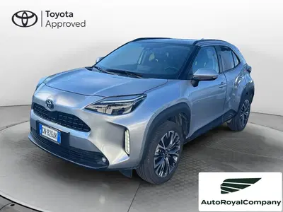 Toyota Yaris Cross 1.5 Hybrid 5p. E-CVT AWD-i Lounge del 2023 usata a Roma