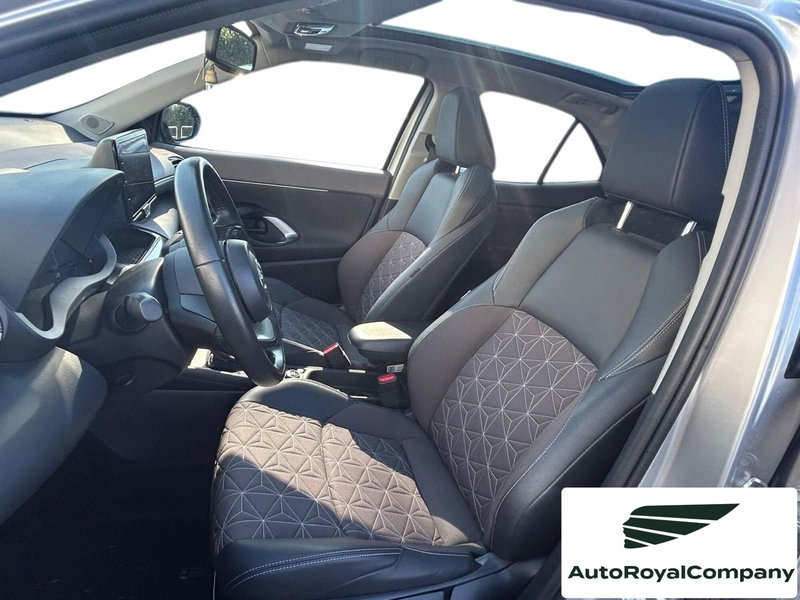 Toyota Yaris Cross usata a Roma (3)