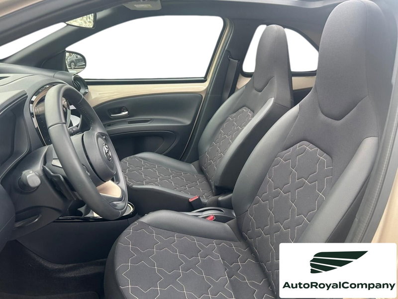 Toyota Aygo X usata a Roma (2)