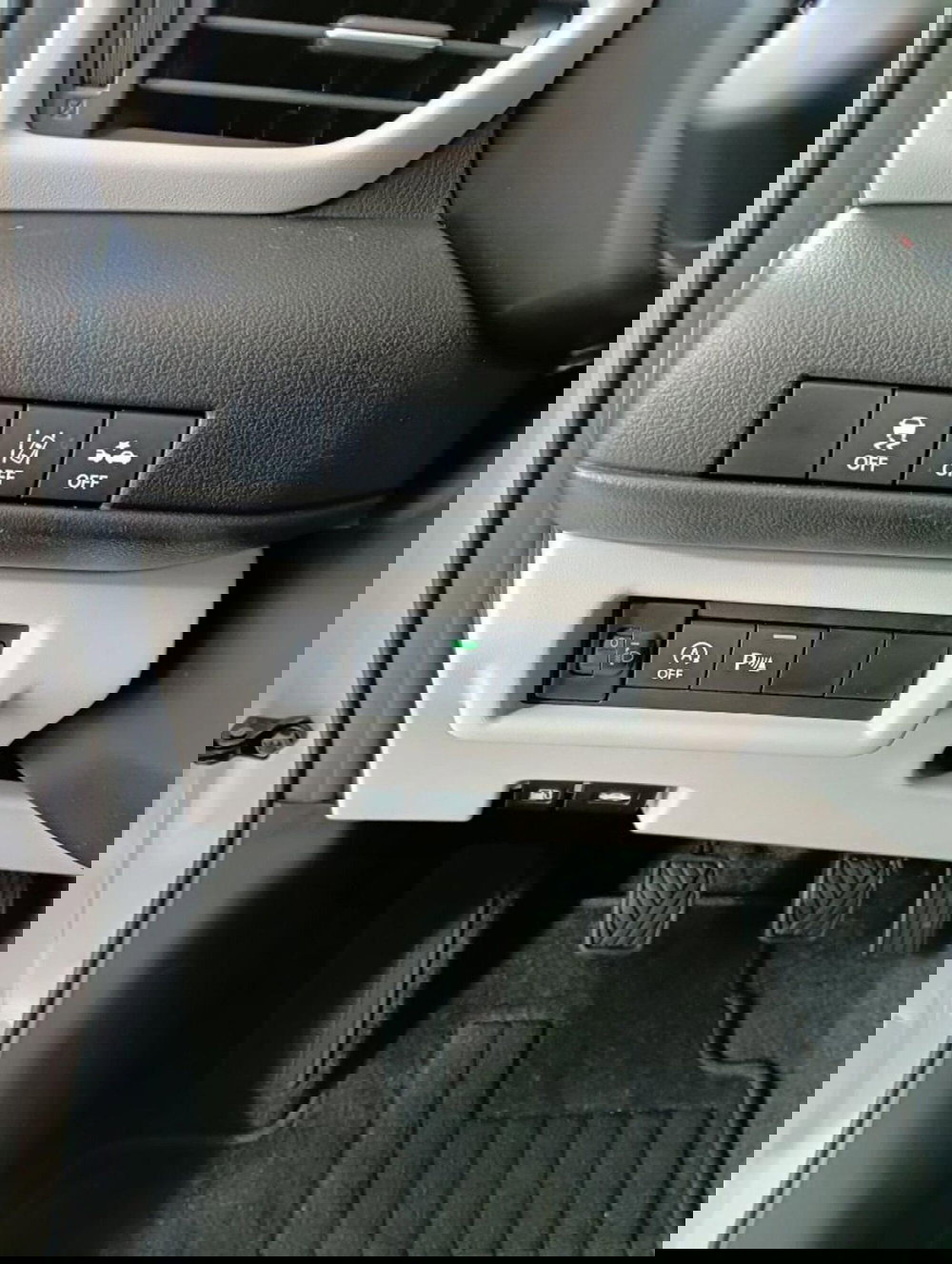 Suzuki Swift nuova a Milano (11)