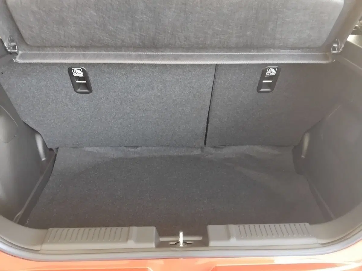Suzuki Swift nuova a Milano (11)