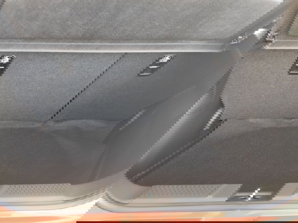 Suzuki Swift nuova a Milano (11)