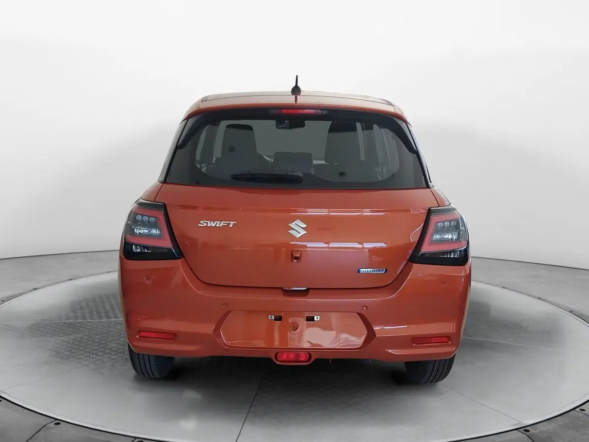 Suzuki Swift nuova a Milano (12)