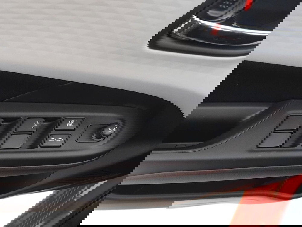 Suzuki Swift nuova a Milano (5)