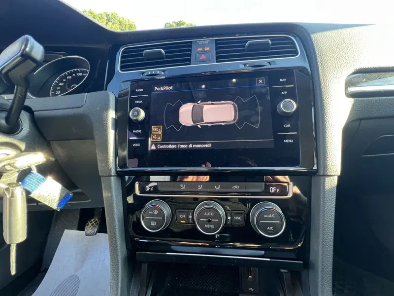 Volkswagen Golf usata a Teramo (10)