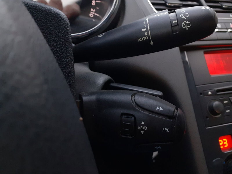 Peugeot 5008 usata a Modena (15)