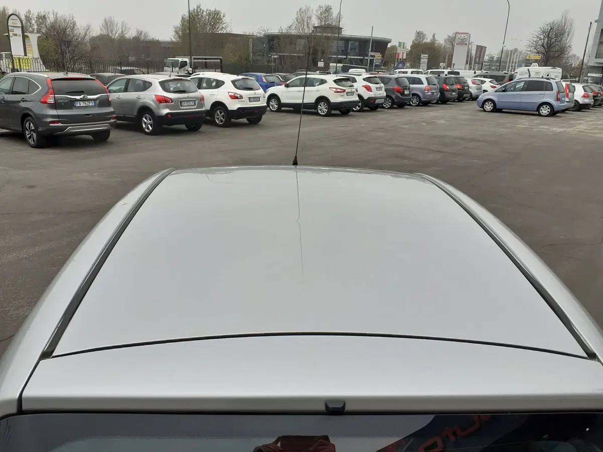 Toyota Yaris usata a Modena (5)