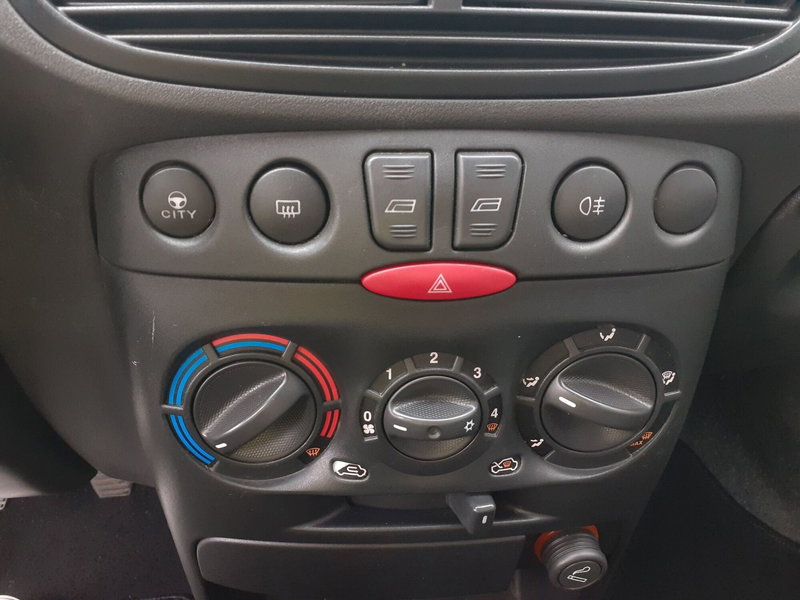 Fiat Punto Classic usata a Modena (11)