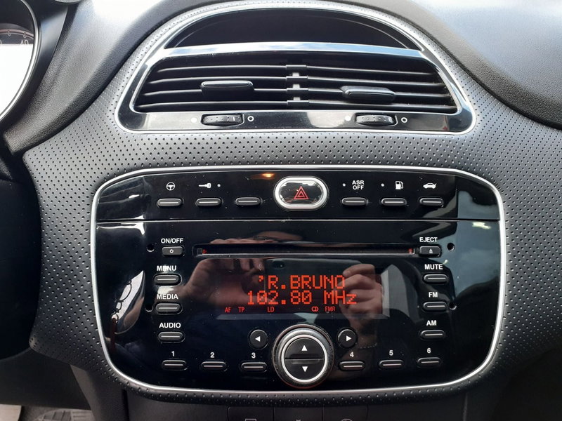 Fiat Grande Punto usata a Modena (12)