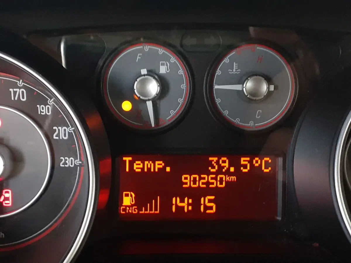 Fiat Punto usata a Modena (11)