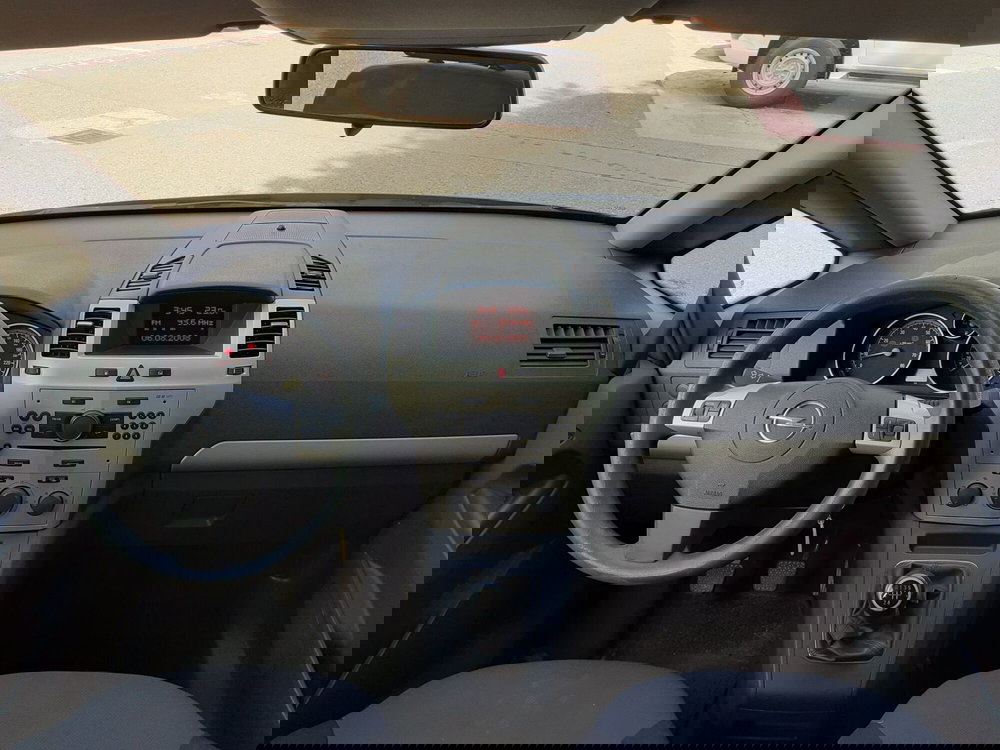 Opel Zafira usata a Modena (11)