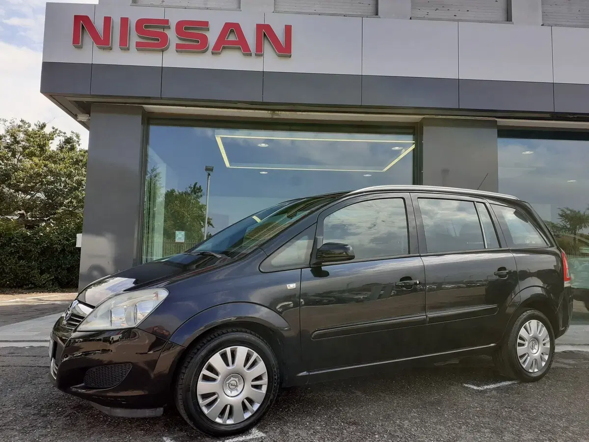 Opel Zafira usata a Modena (12)